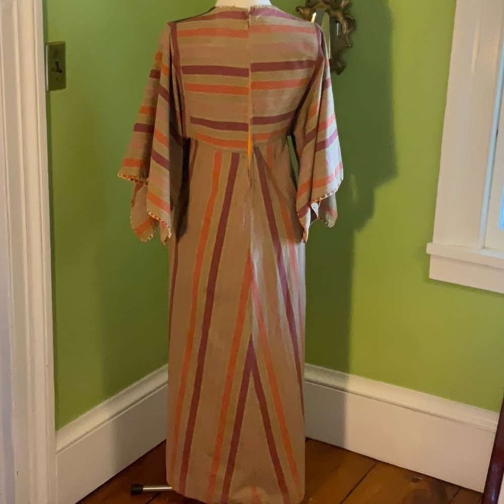 Vintage 70s maxi cotton striped dress w/angel sleeves, hand embroidered yoke - Picture 4 of 6